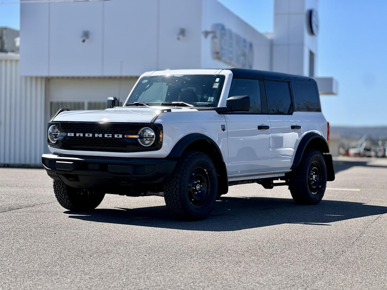 2026 Ford Bronco Big Bend 4 Door 4x4 Photo3