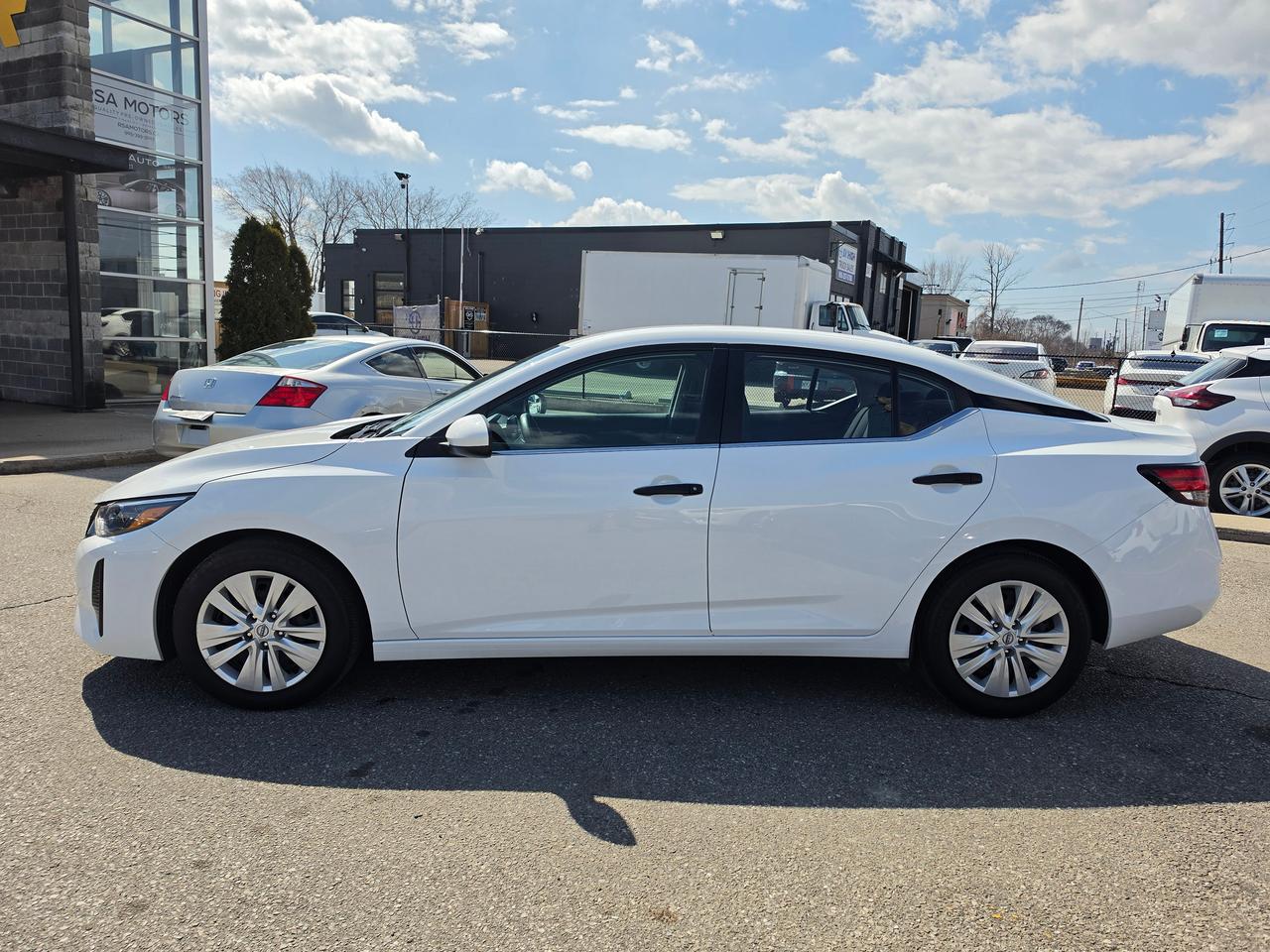 2024 Nissan Sentra S Plus | LOW KMS Photo