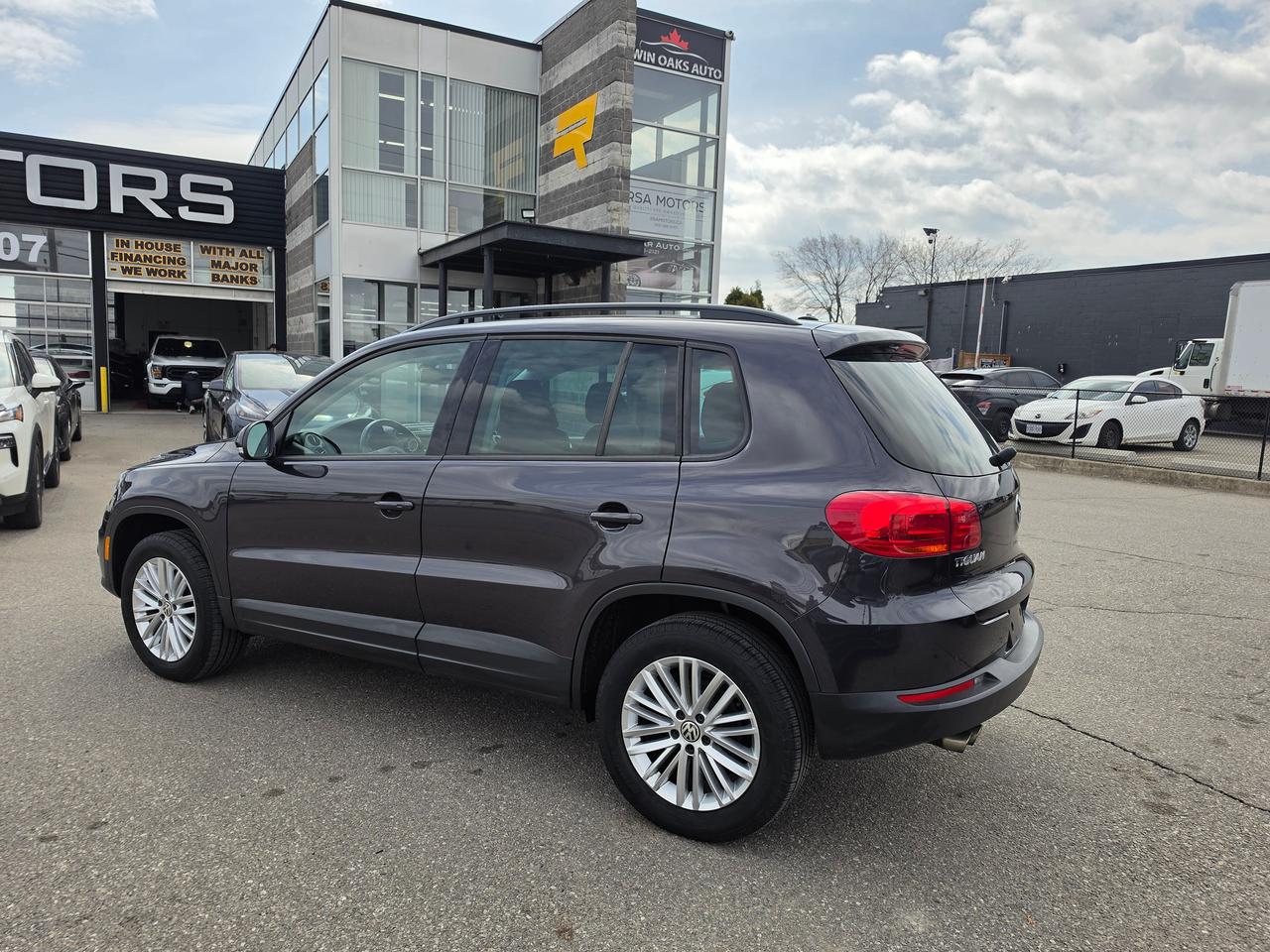 2016 Volkswagen Tiguan 4MOTION 4dr Auto Special Edition Photo