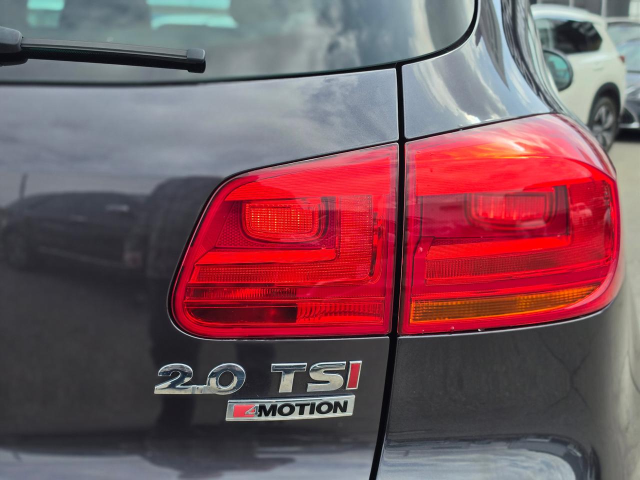2016 Volkswagen Tiguan 4MOTION 4dr Auto Special Edition Photo