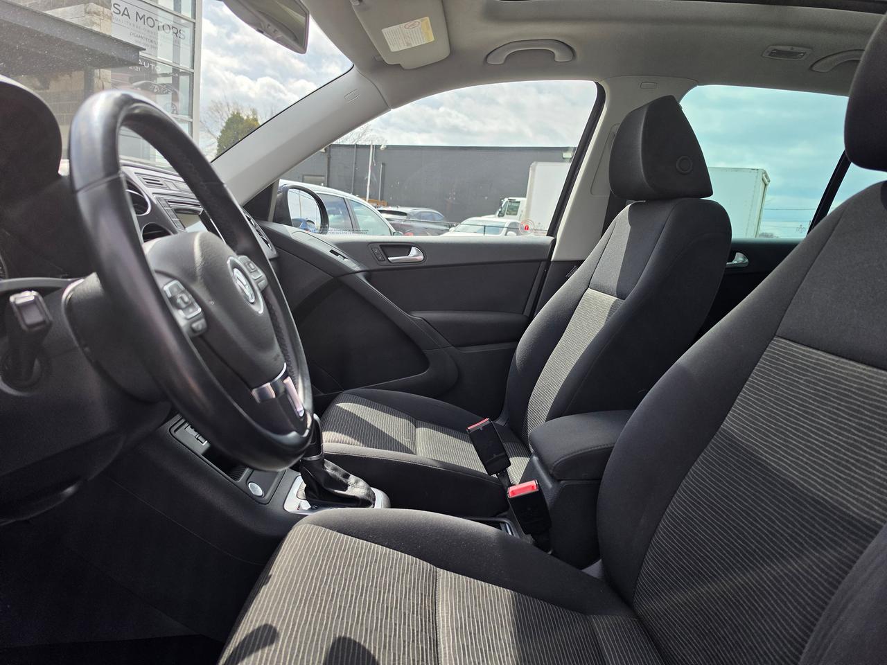 2016 Volkswagen Tiguan 4MOTION 4dr Auto Special Edition Photo