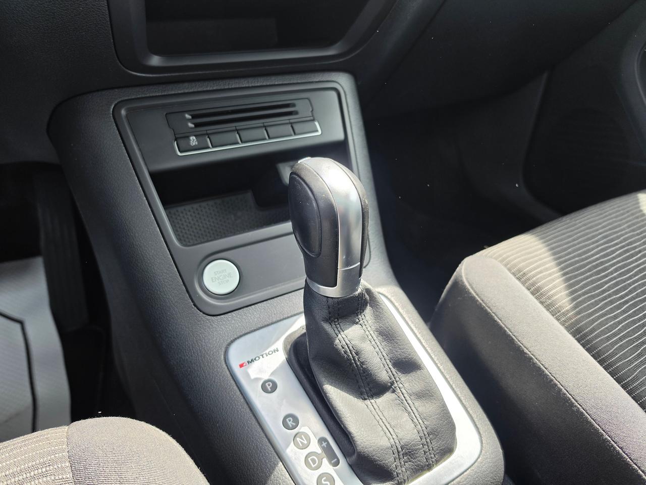 2016 Volkswagen Tiguan 4MOTION 4dr Auto Special Edition Photo