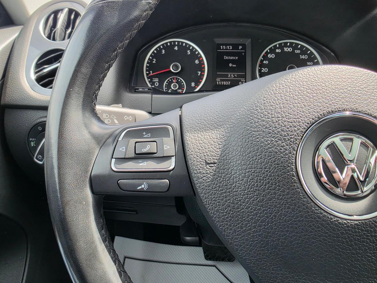 2016 Volkswagen Tiguan 4MOTION 4dr Auto Special Edition Photo