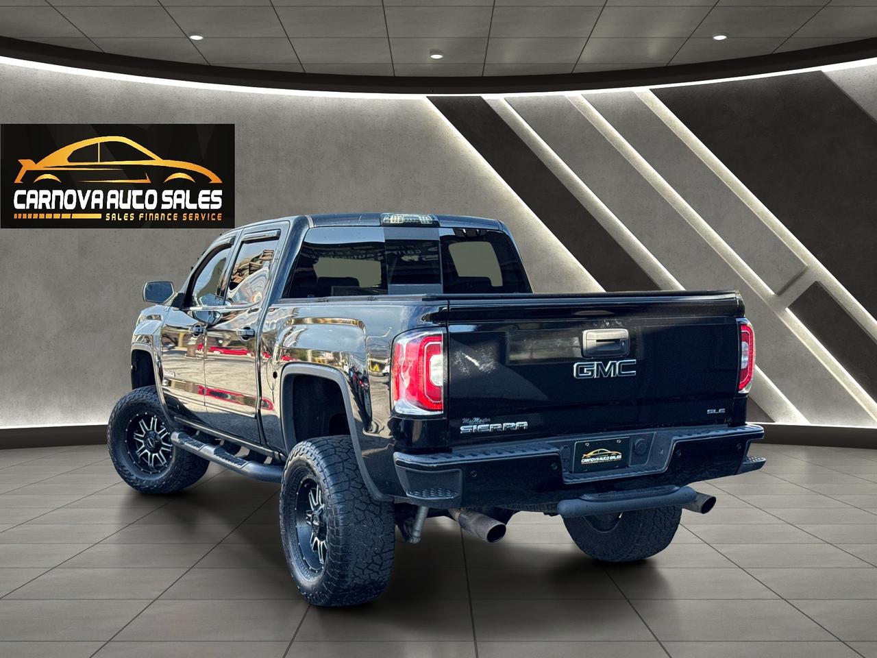 2018 GMC Sierra 1500 5.3L V8 4WD Crew SLE+Lifted+Tinted+Rust Proofed Photo