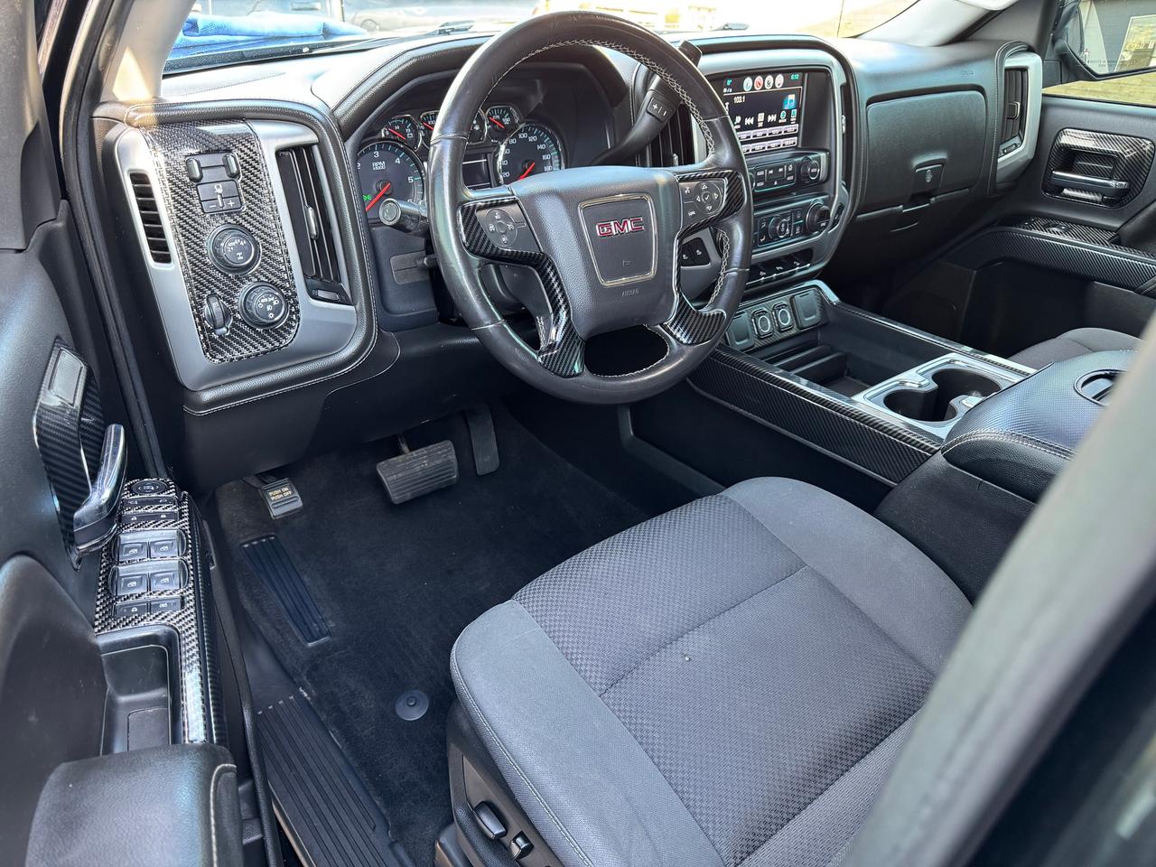 2018 GMC Sierra 1500 5.3L V8 4WD Crew SLE+Lifted+Tinted+Rust Proofed Photo