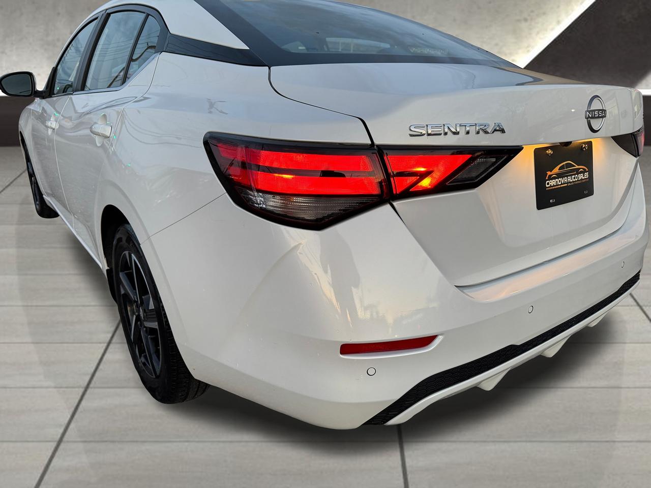 2024 Nissan Sentra SV MOONROOF+ONE OWNER+CLEAN CARFAX Photo