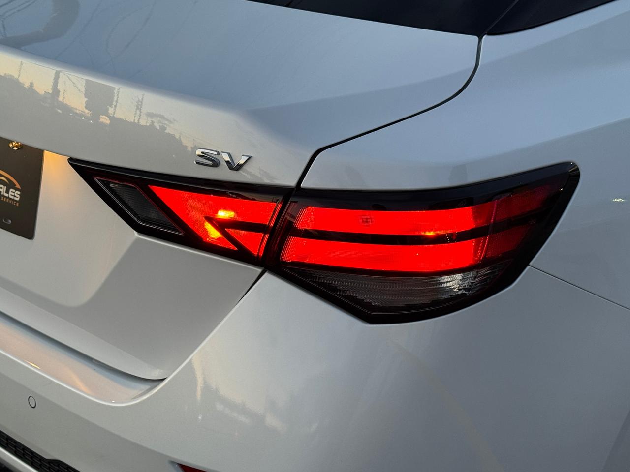 2024 Nissan Sentra SV MOONROOF+ONE OWNER+CLEAN CARFAX Photo