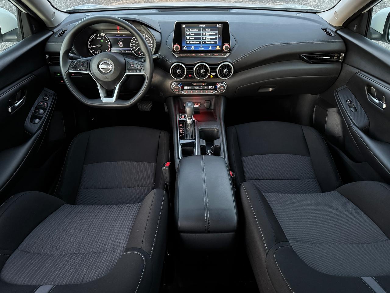 2024 Nissan Sentra SV MOONROOF+ONE OWNER+CLEAN CARFAX Photo5