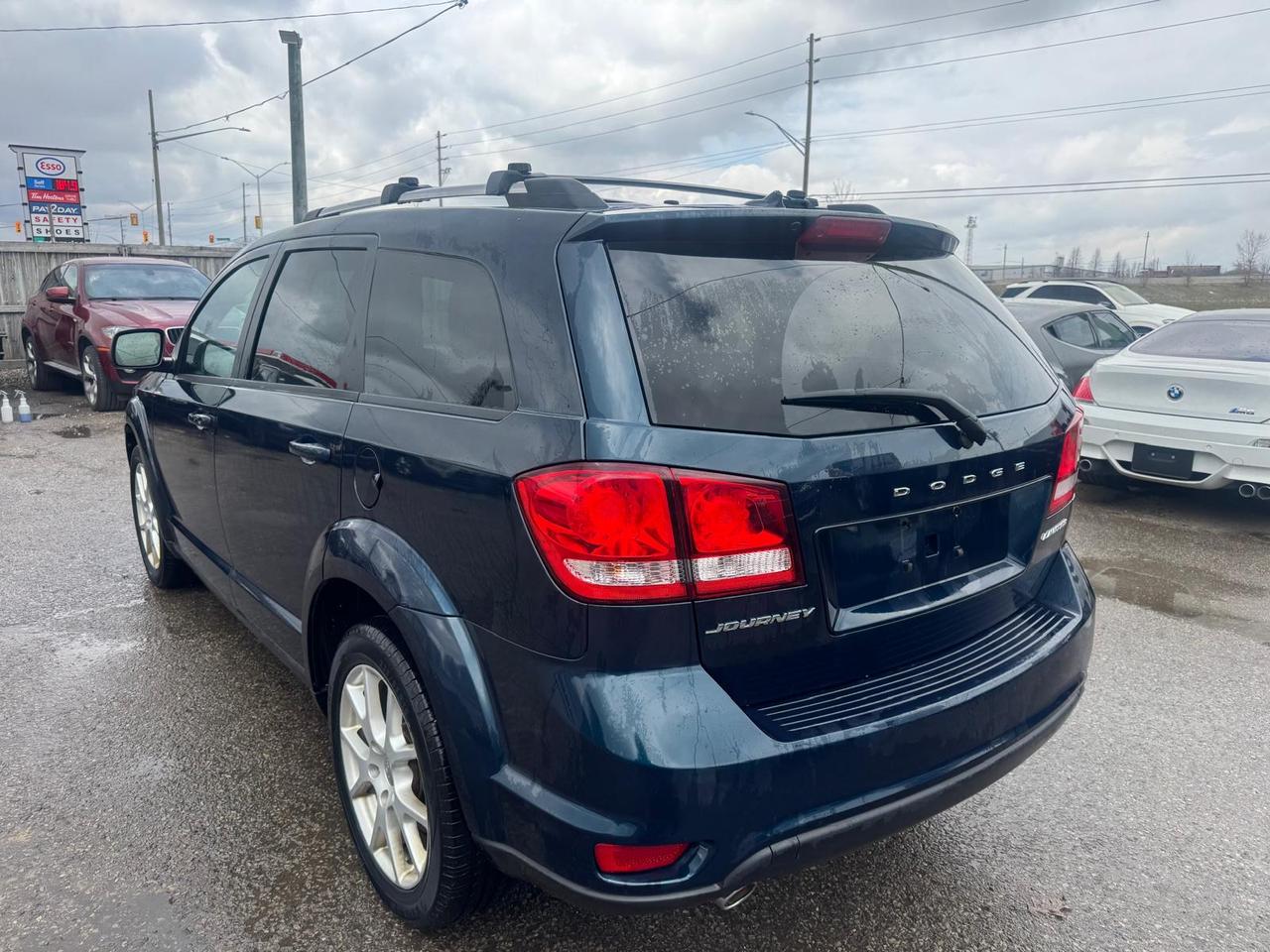 2014 Dodge Journey Limited, V6, LOW KMS, ONLY 70,000KMS, CERTIFIED Photo2