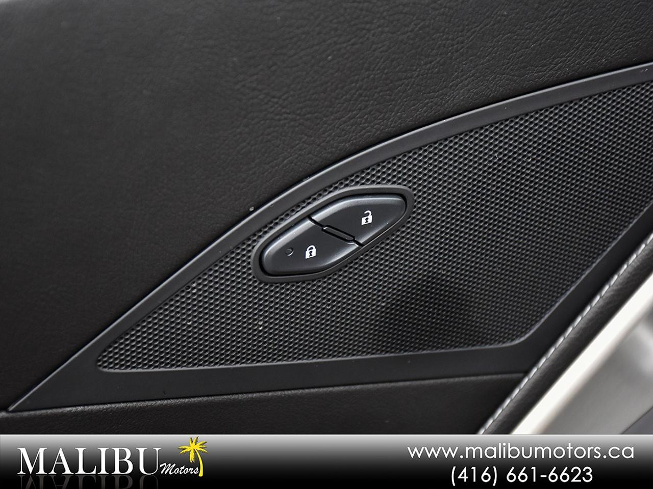 2016 Chevrolet Corvette Z51 1LT Carbon Aero Package Photo