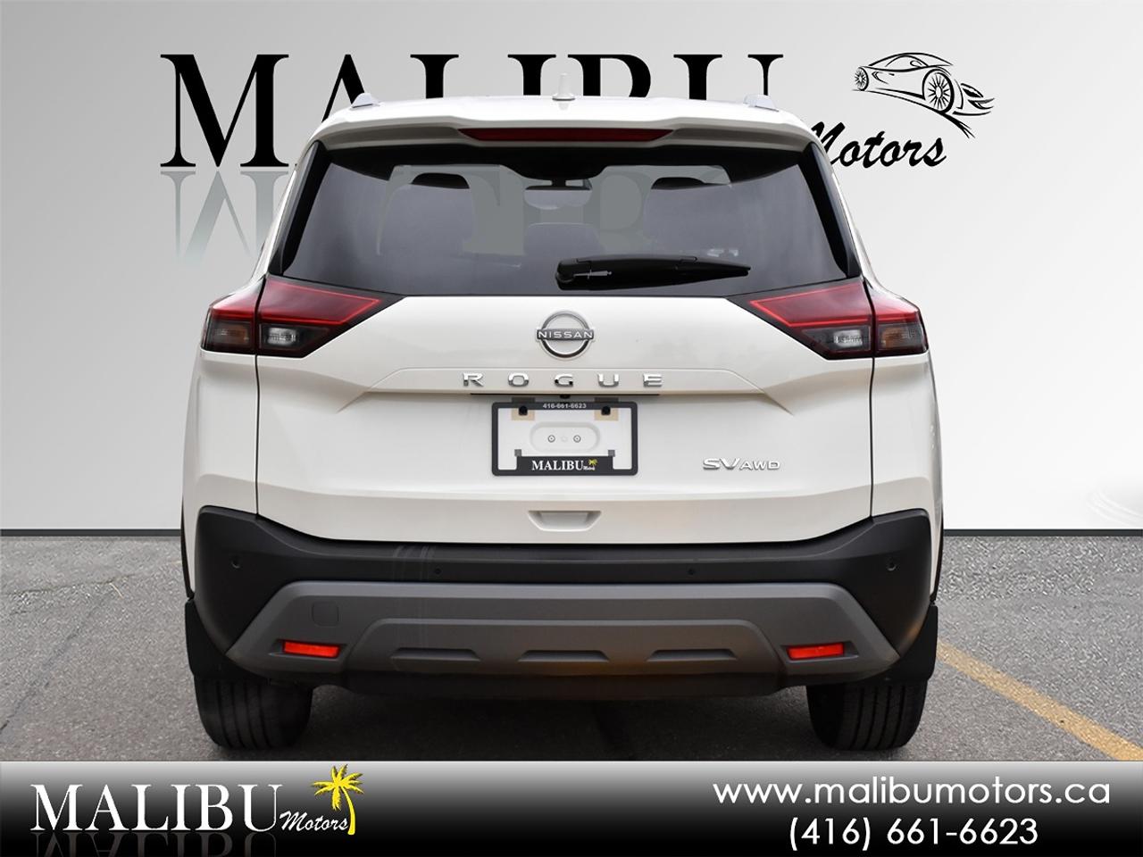 2022 Nissan Rogue SV Photo4