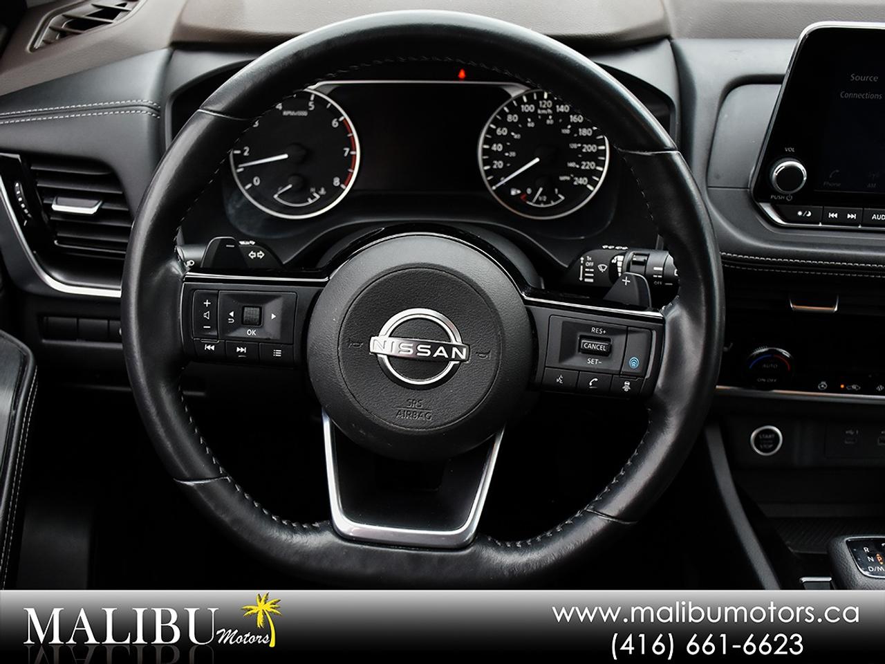 2022 Nissan Rogue SV Photo