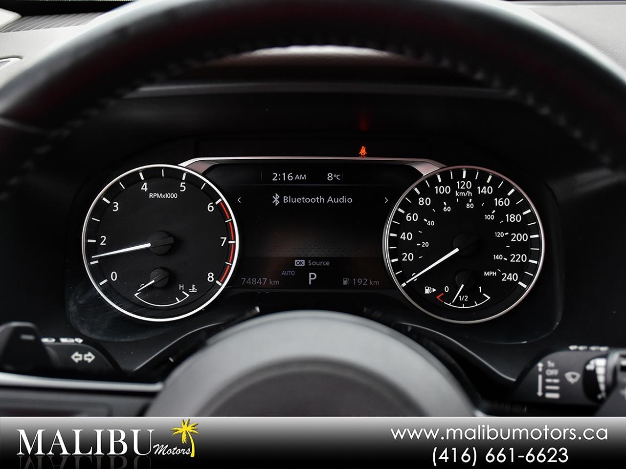 2022 Nissan Rogue SV Photo