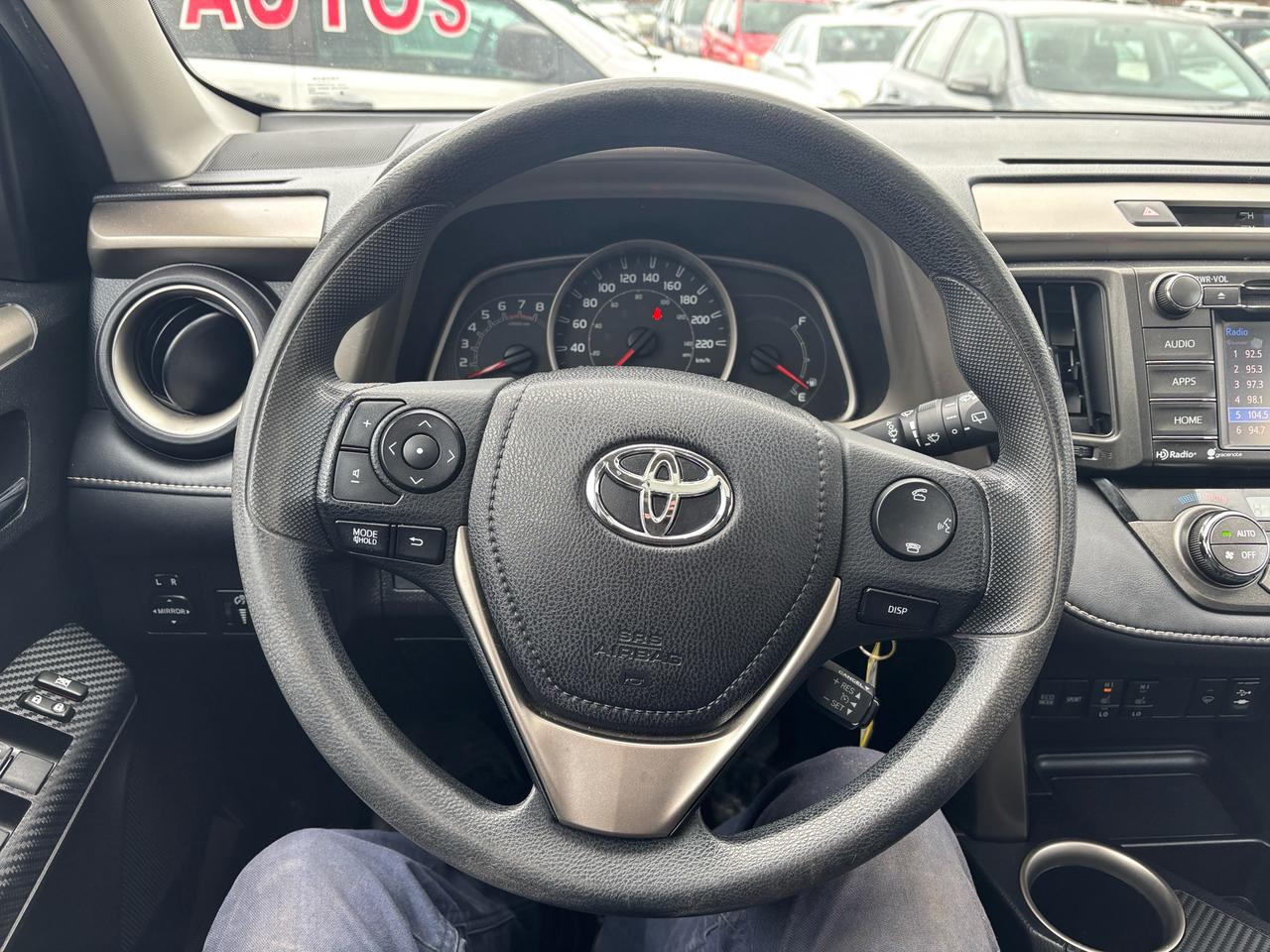 2014 Toyota RAV4 FWD 4dr XLE Photo
