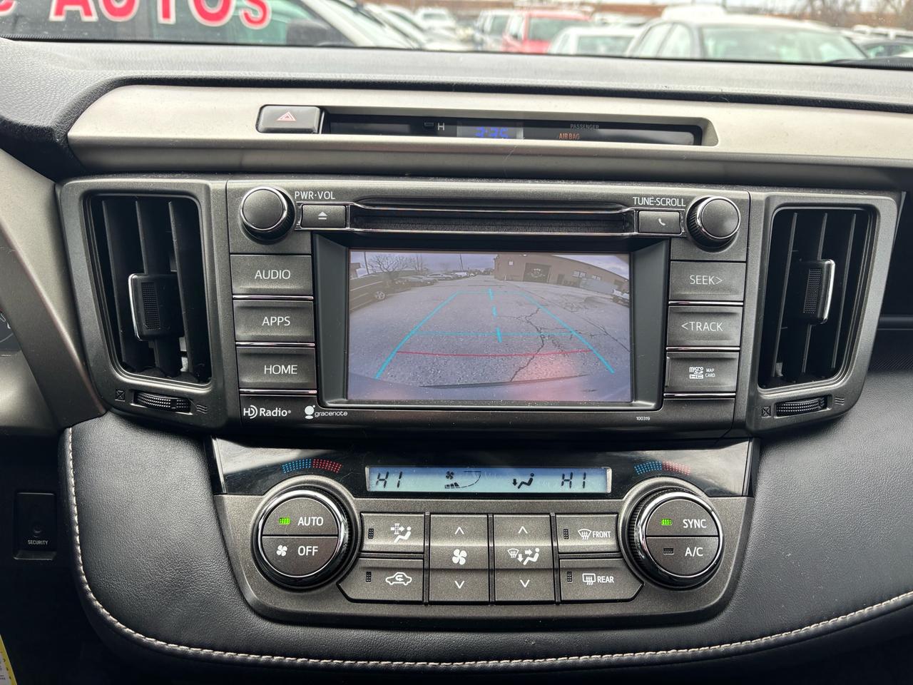 2014 Toyota RAV4 FWD 4dr XLE Photo