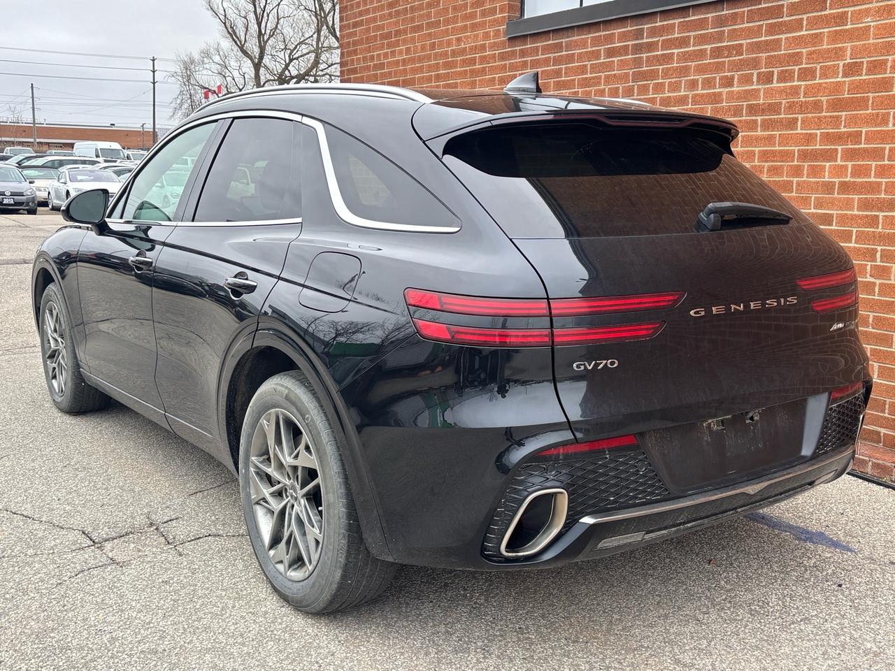 2023 Genesis GV70 2.5T Advanced Plus AWD Photo