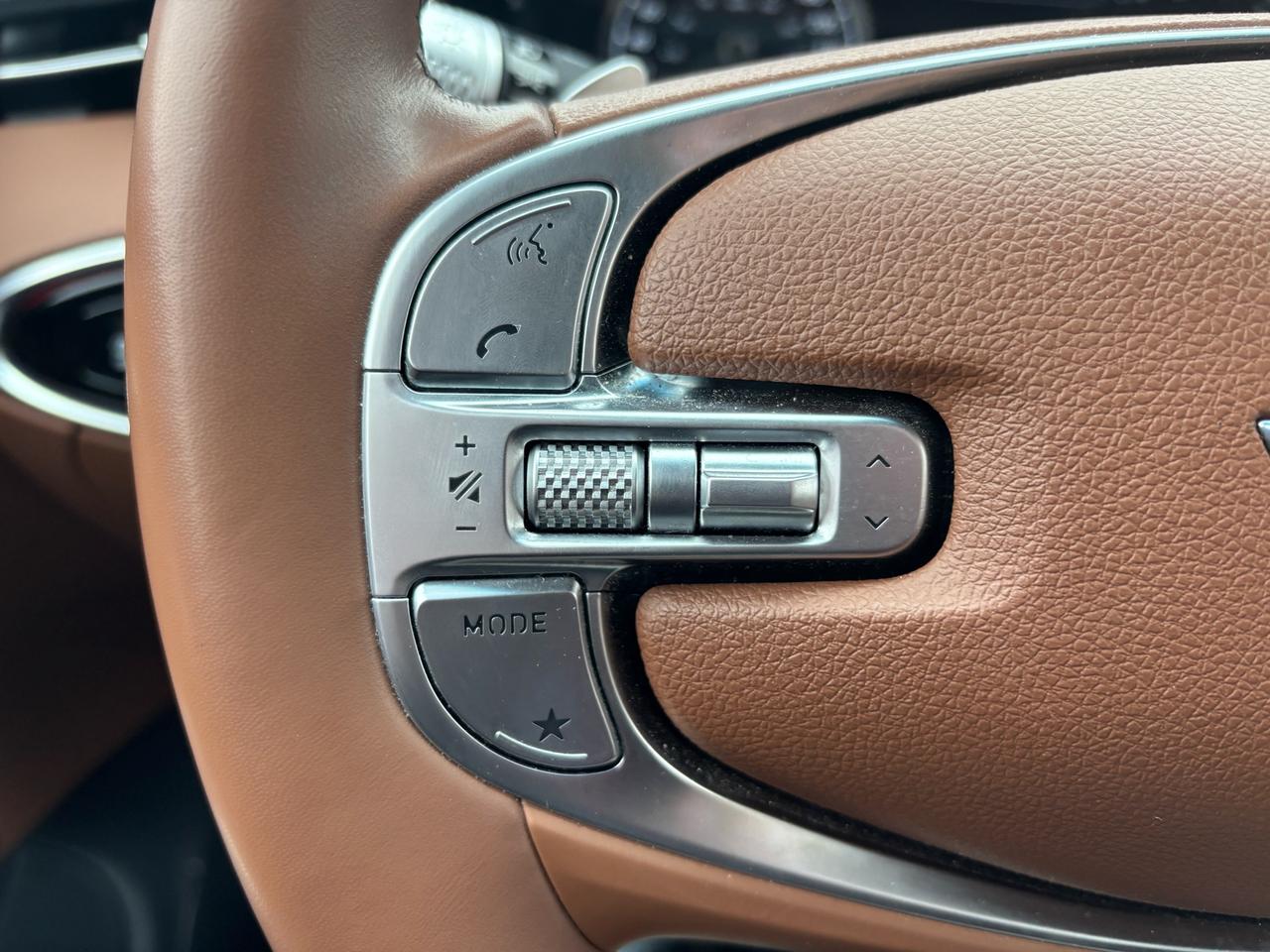 2023 Genesis GV70 2.5T Advanced Plus AWD Photo