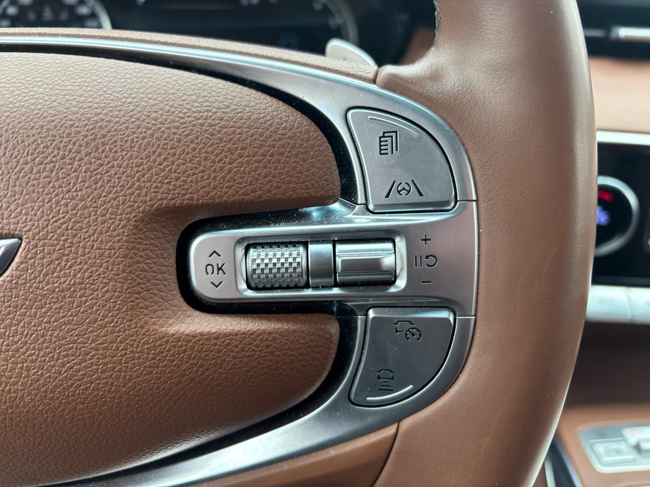 2023 Genesis GV70 2.5T Advanced Plus AWD Photo