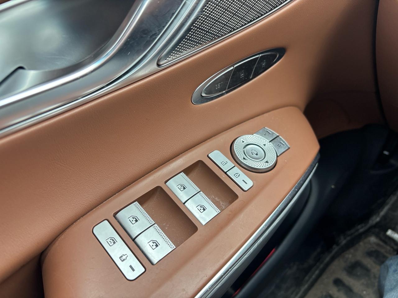 2023 Genesis GV70 2.5T Advanced Plus AWD Photo