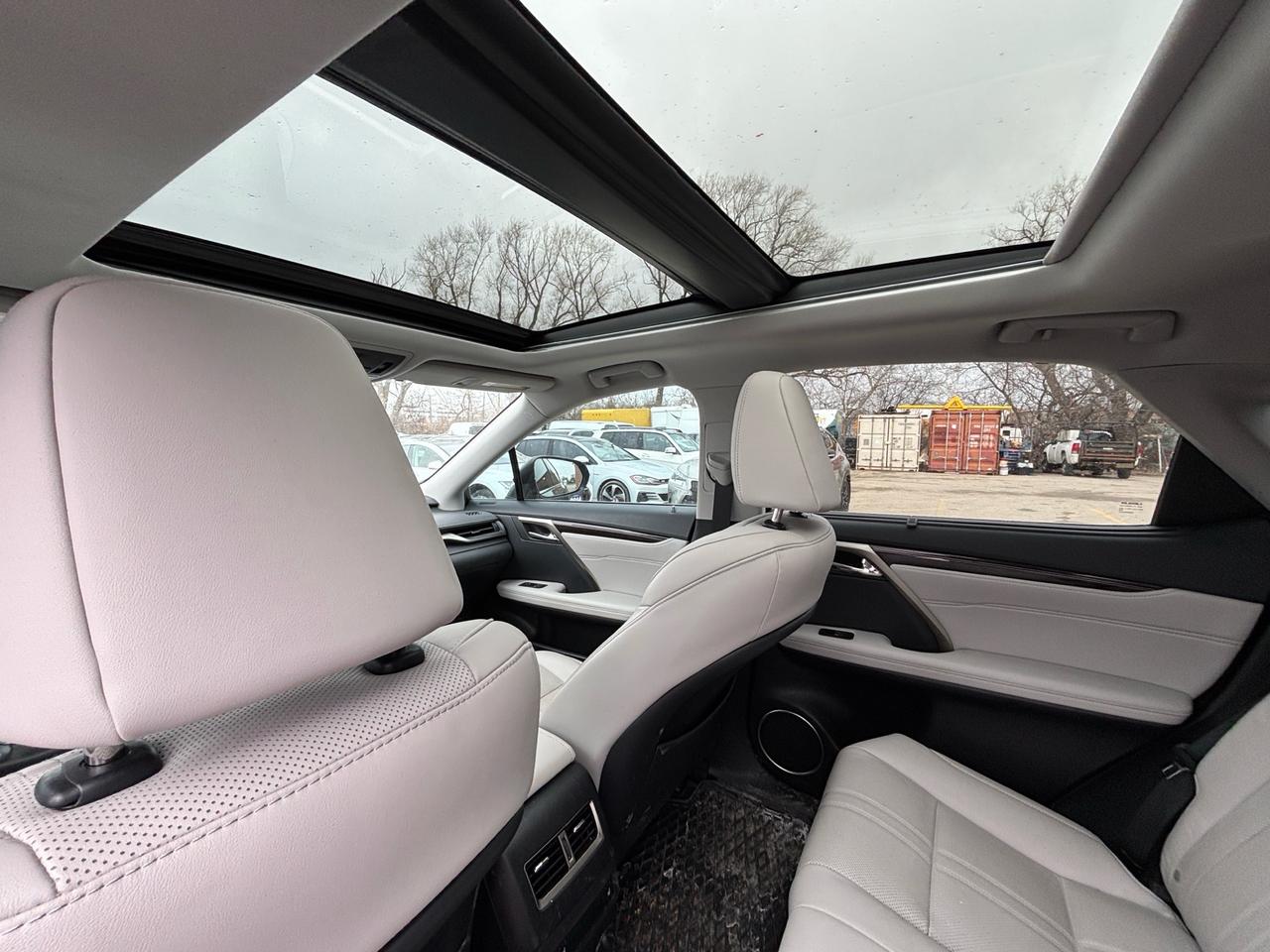 2022 Lexus RX RX 350 Executive, 360 Camera, pano Roof, Mark levinson sound Photo