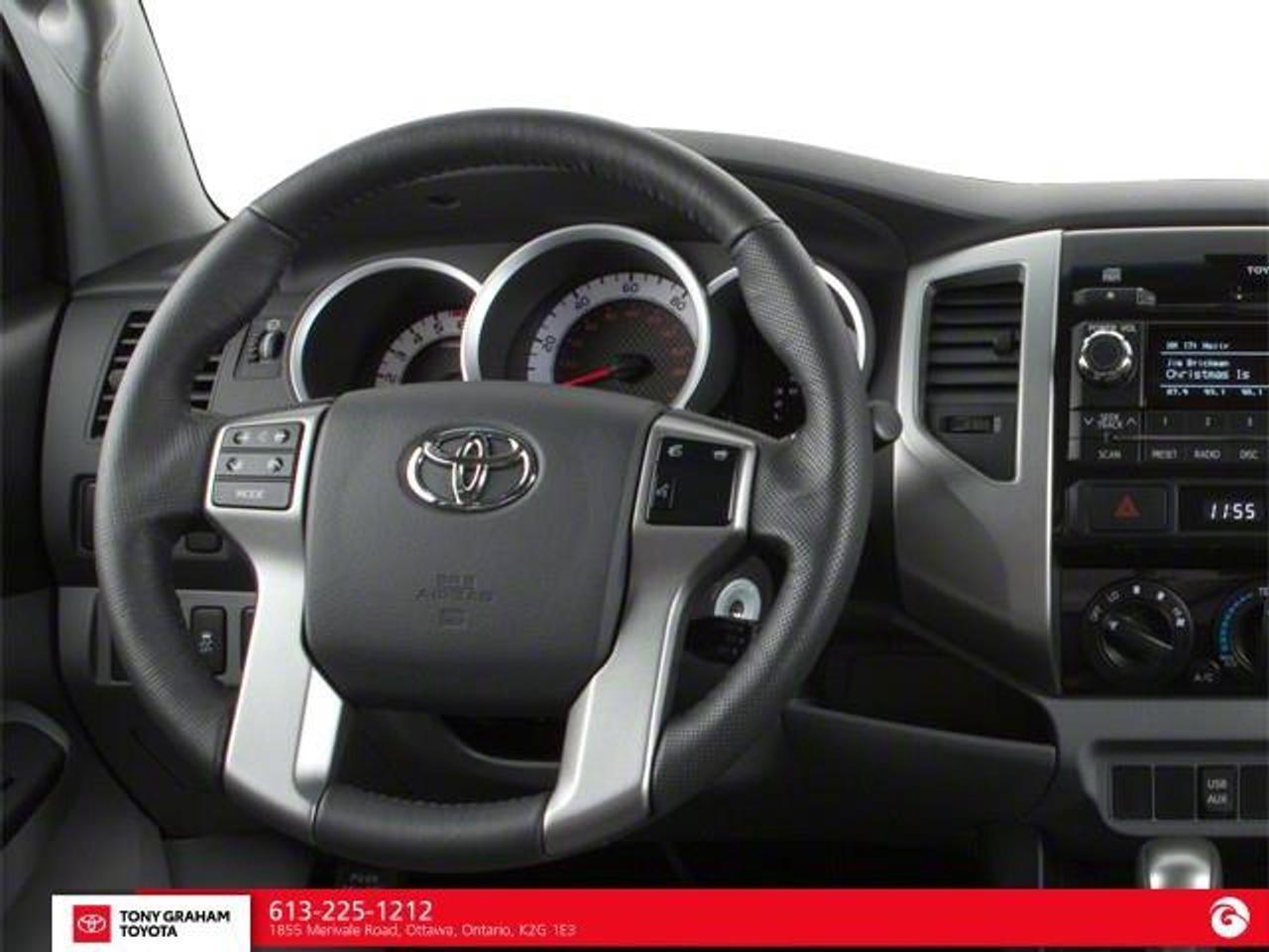 2013 Toyota Tacoma V6 Photo