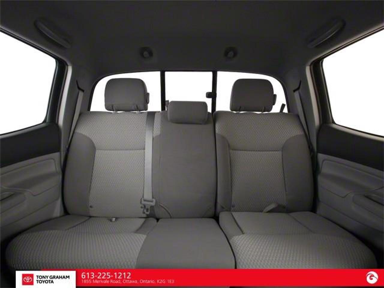 2013 Toyota Tacoma V6 Photo