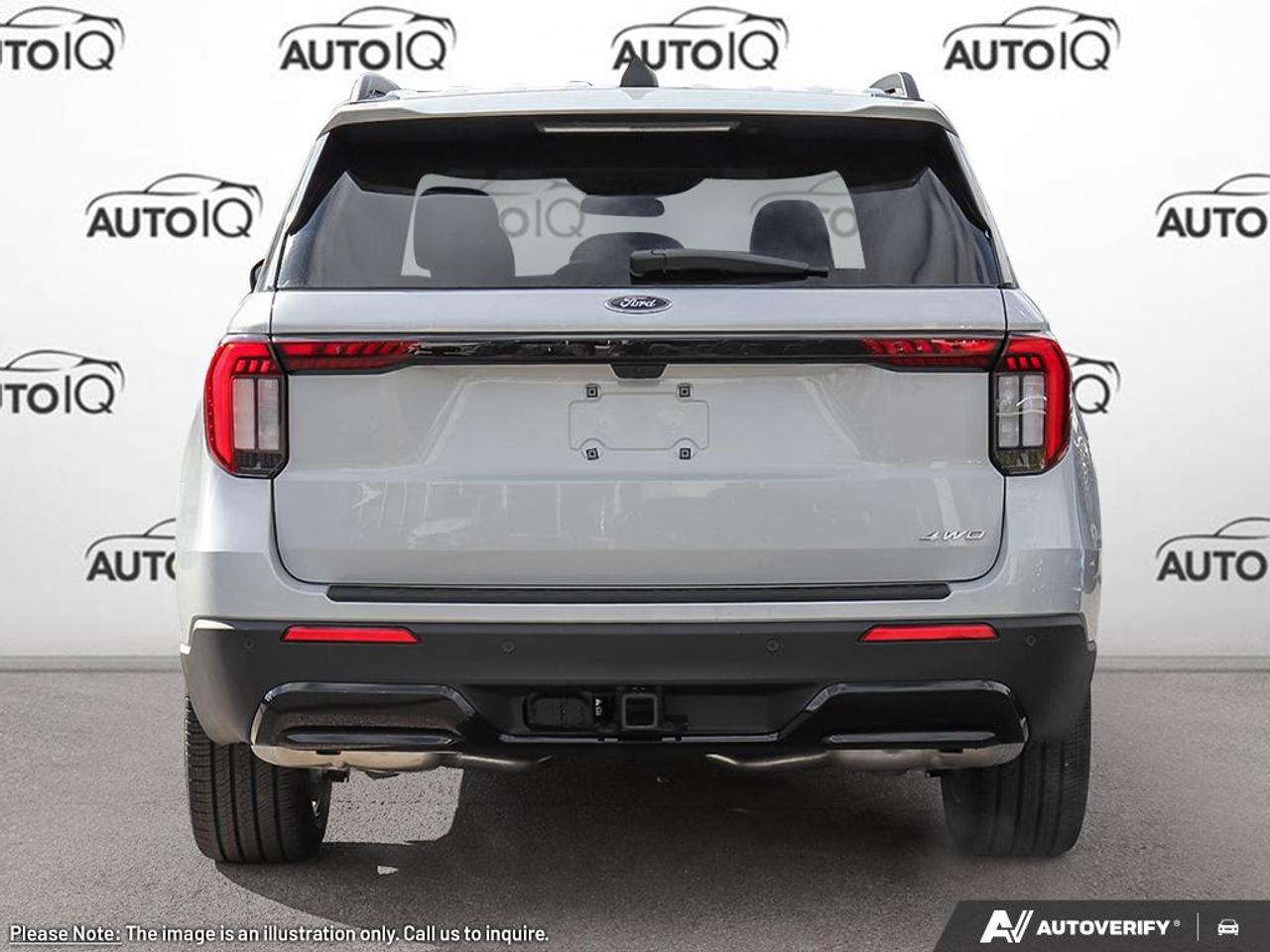 2026 Ford Explorer ST-Line EQUIP GRP 300A | STAR WHITE MET TRI-COAT | LEATHER W/ PERFORATED INSERTS | 2.3L ECO | 10-SPD A/T | PANO RF W/FIXED GL & PWR SHAD | BLUECRUISE EQUIP 1YR+90D PLAN | KEYLESS ENTRY | BLUECRUISE HARDWARE Photo4