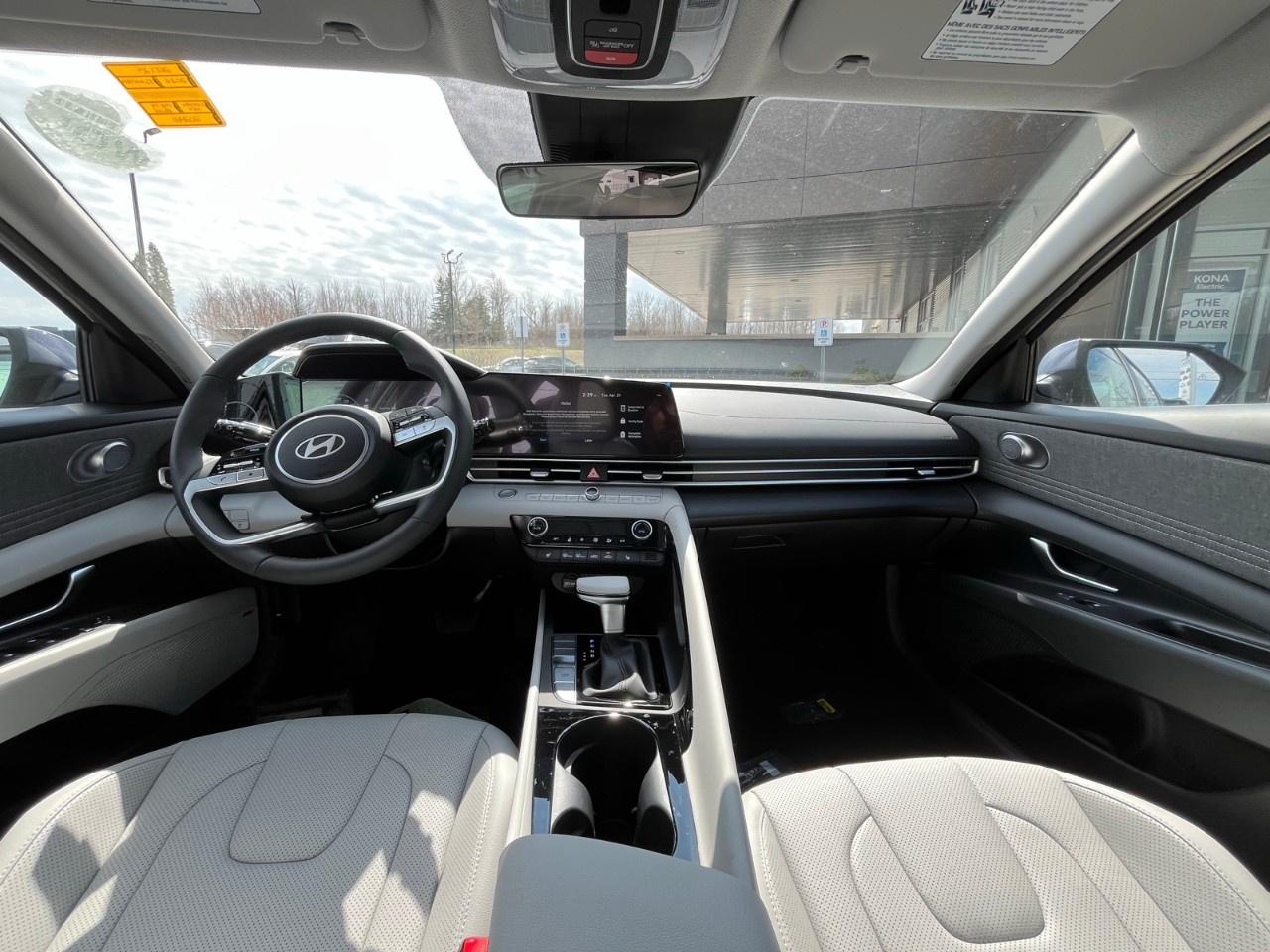 2026 Hyundai Elantra Hybrid Luxury Sedan w/Two-Tone Interior Photo