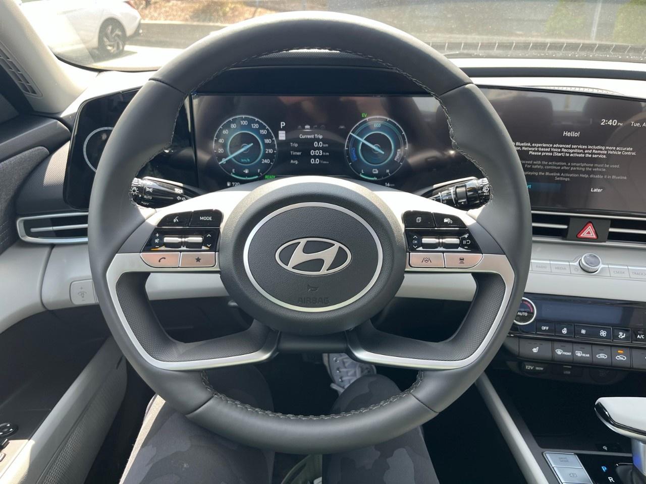2026 Hyundai Elantra Hybrid Luxury Sedan w/Two-Tone Interior Photo
