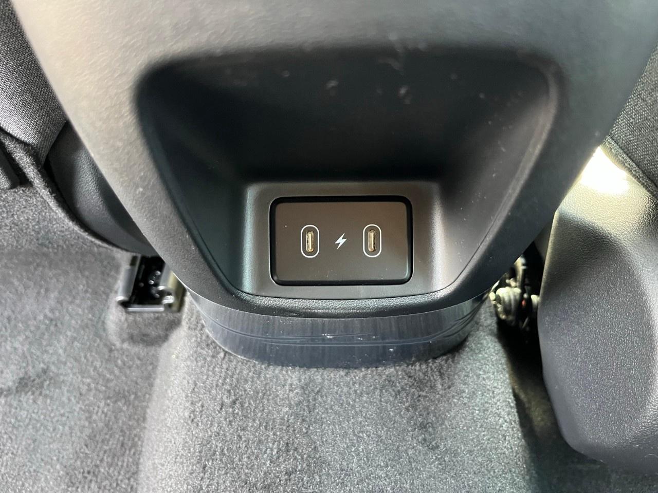 2026 Hyundai Elantra Hybrid Luxury Sedan w/Two-Tone Interior Photo