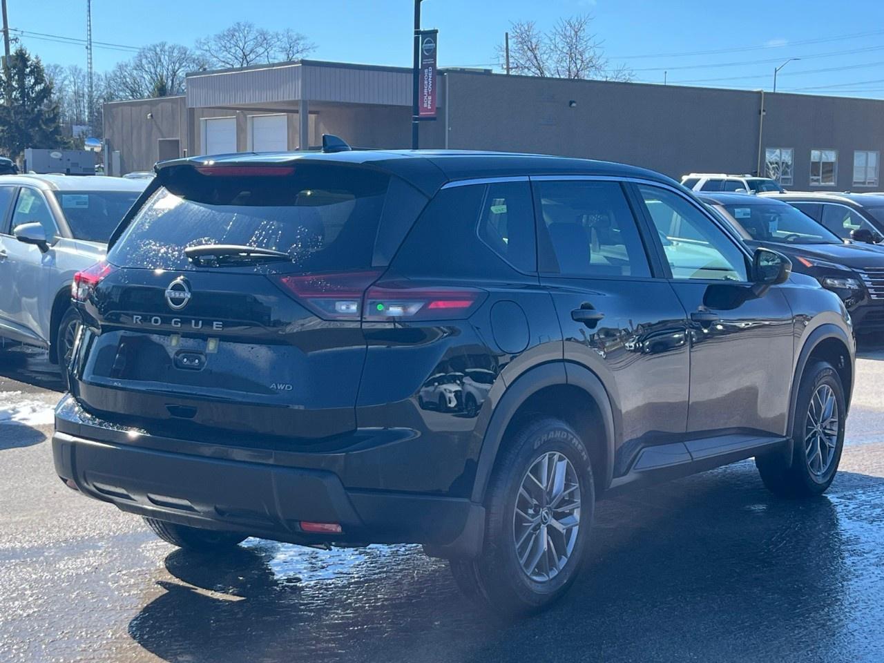 2026 Nissan Rogue AWD S Photo