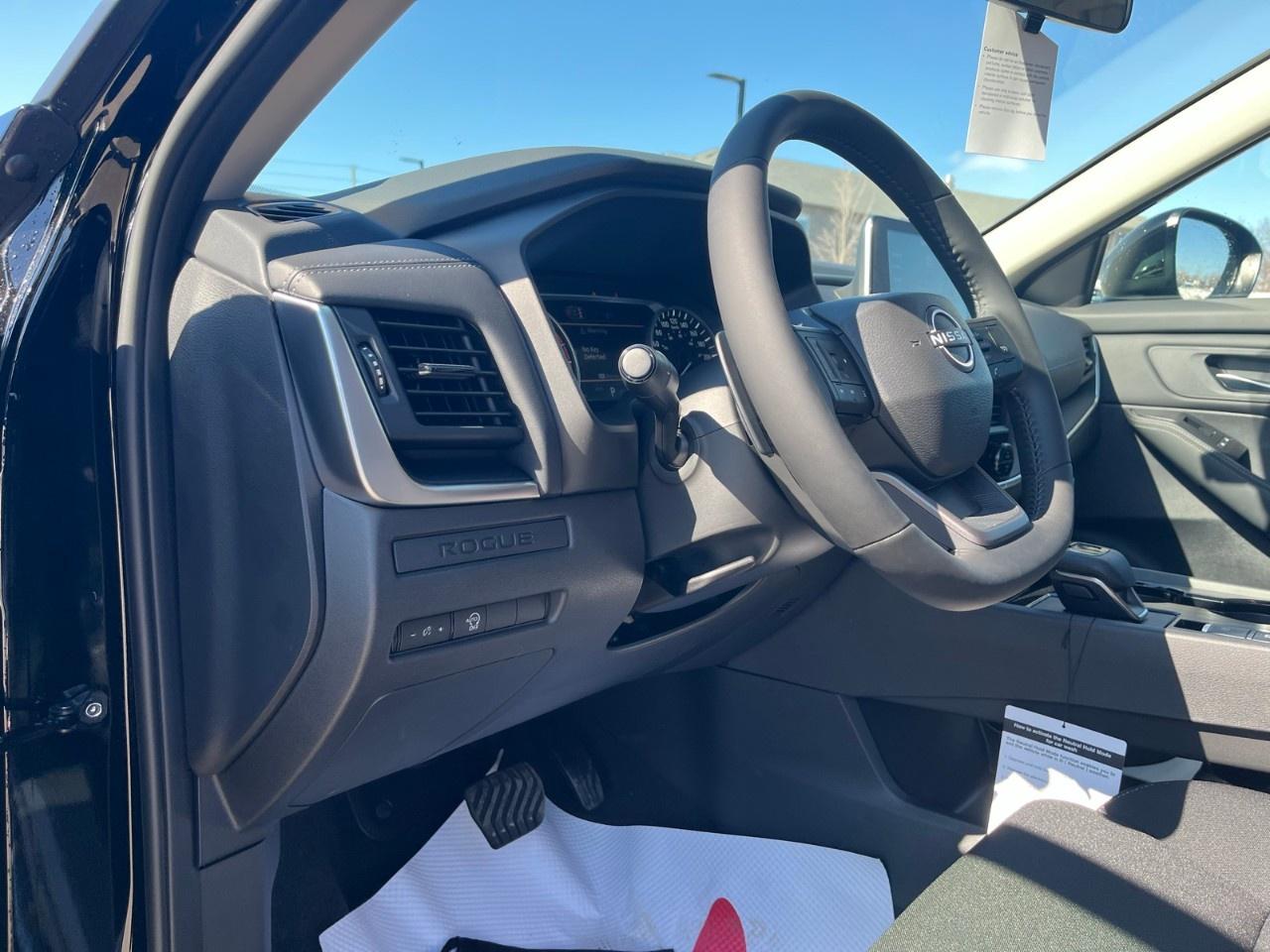 2026 Nissan Rogue AWD S Photo