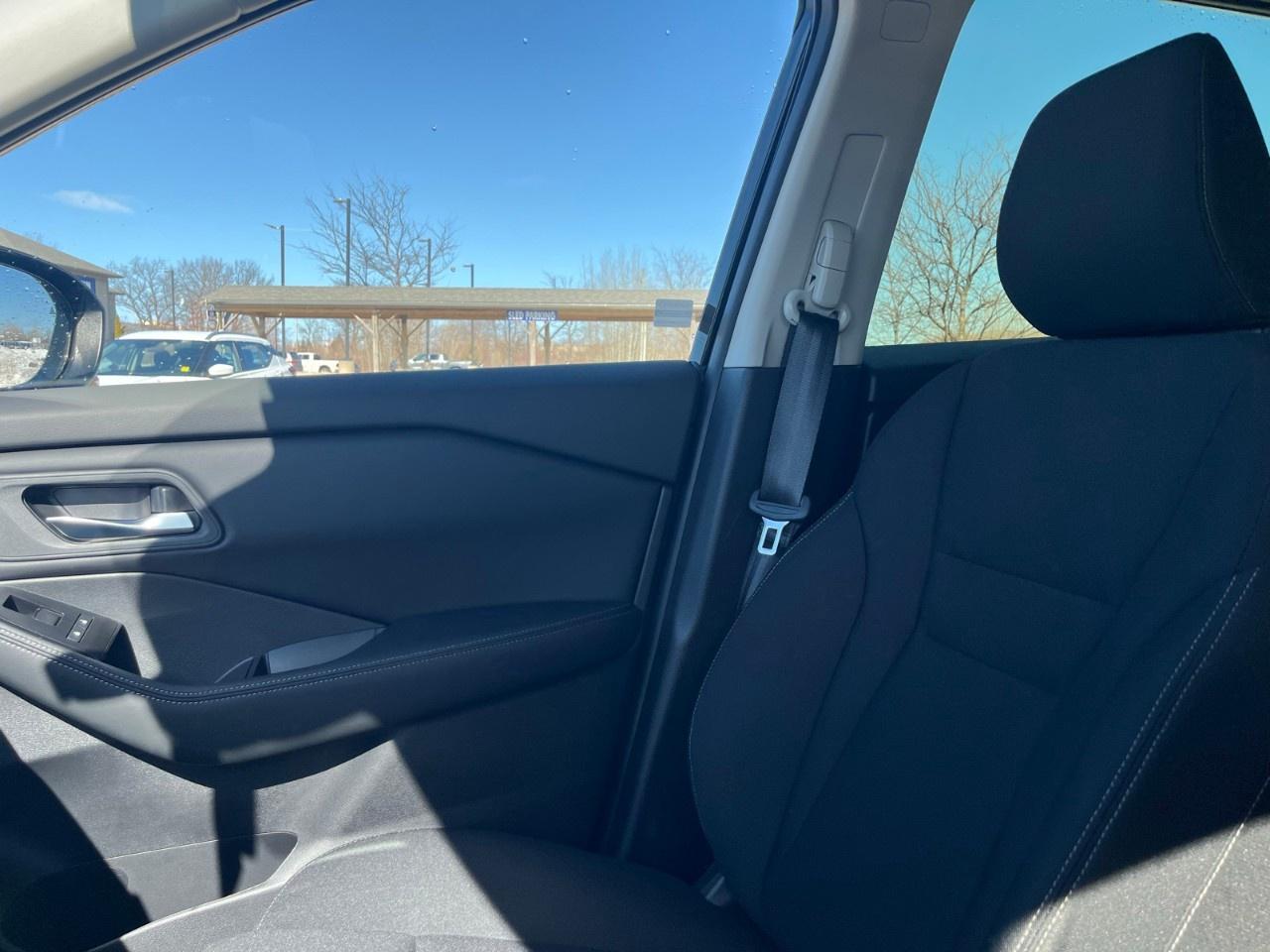 2026 Nissan Rogue AWD S Photo