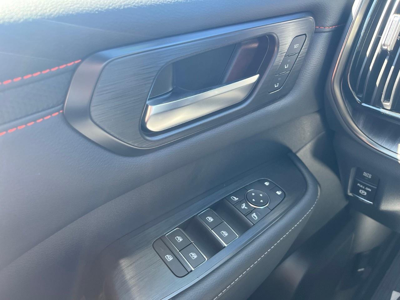 2026 Nissan Armada 4x4 PRO-4X Photo