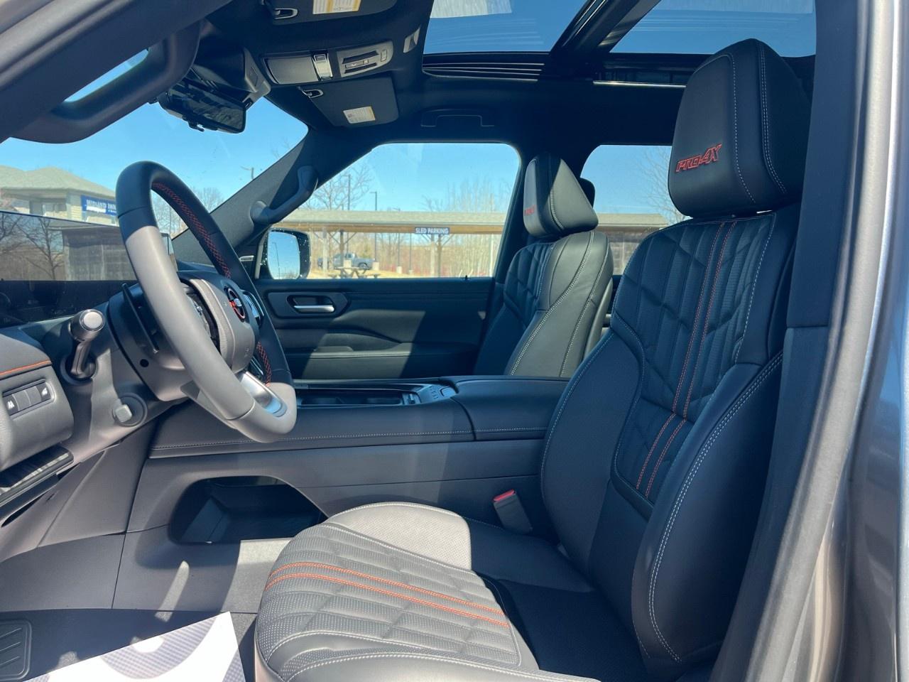 2026 Nissan Armada 4x4 PRO-4X Photo