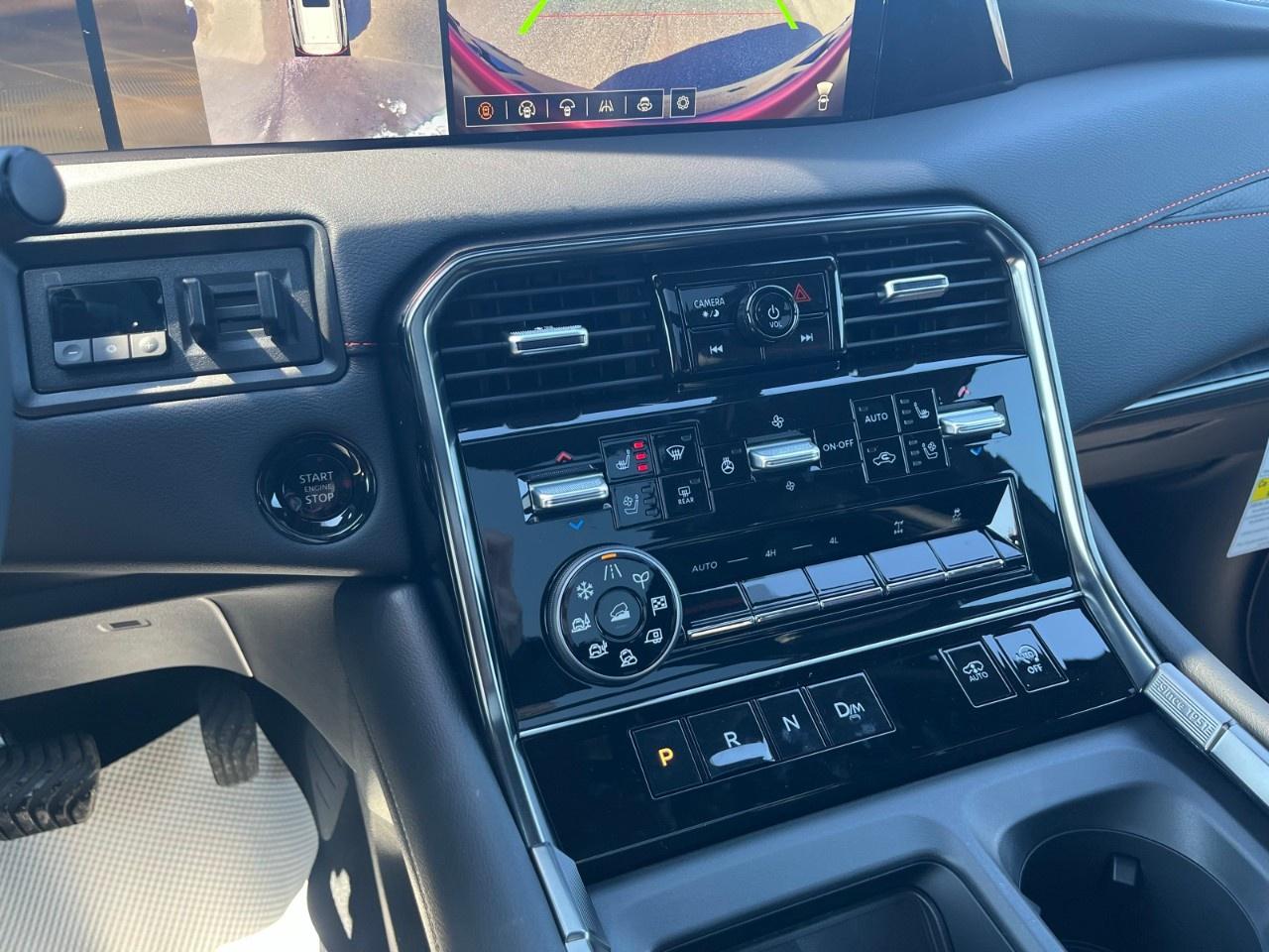 2026 Nissan Armada 4x4 PRO-4X Photo