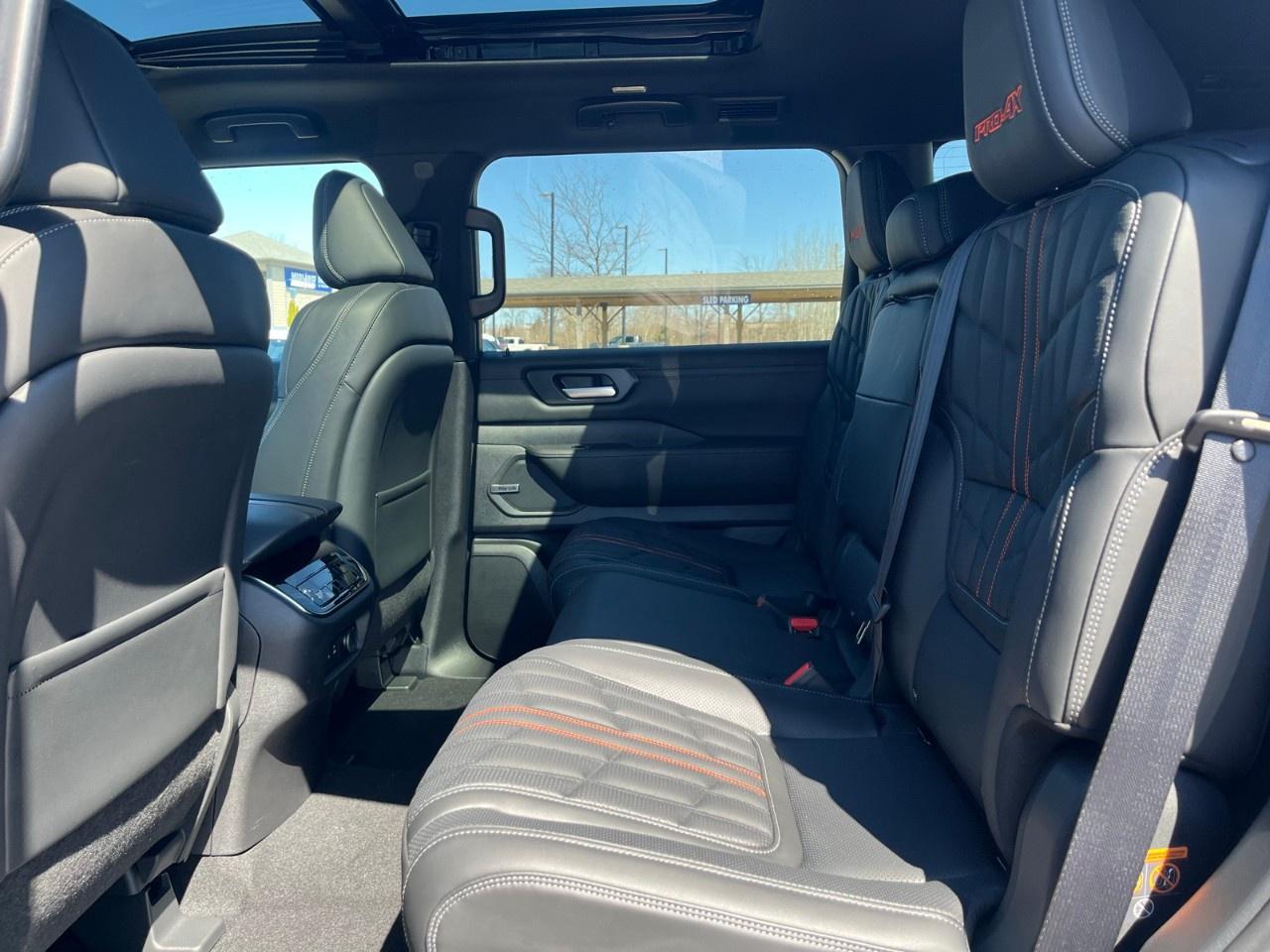 2026 Nissan Armada 4x4 PRO-4X Photo