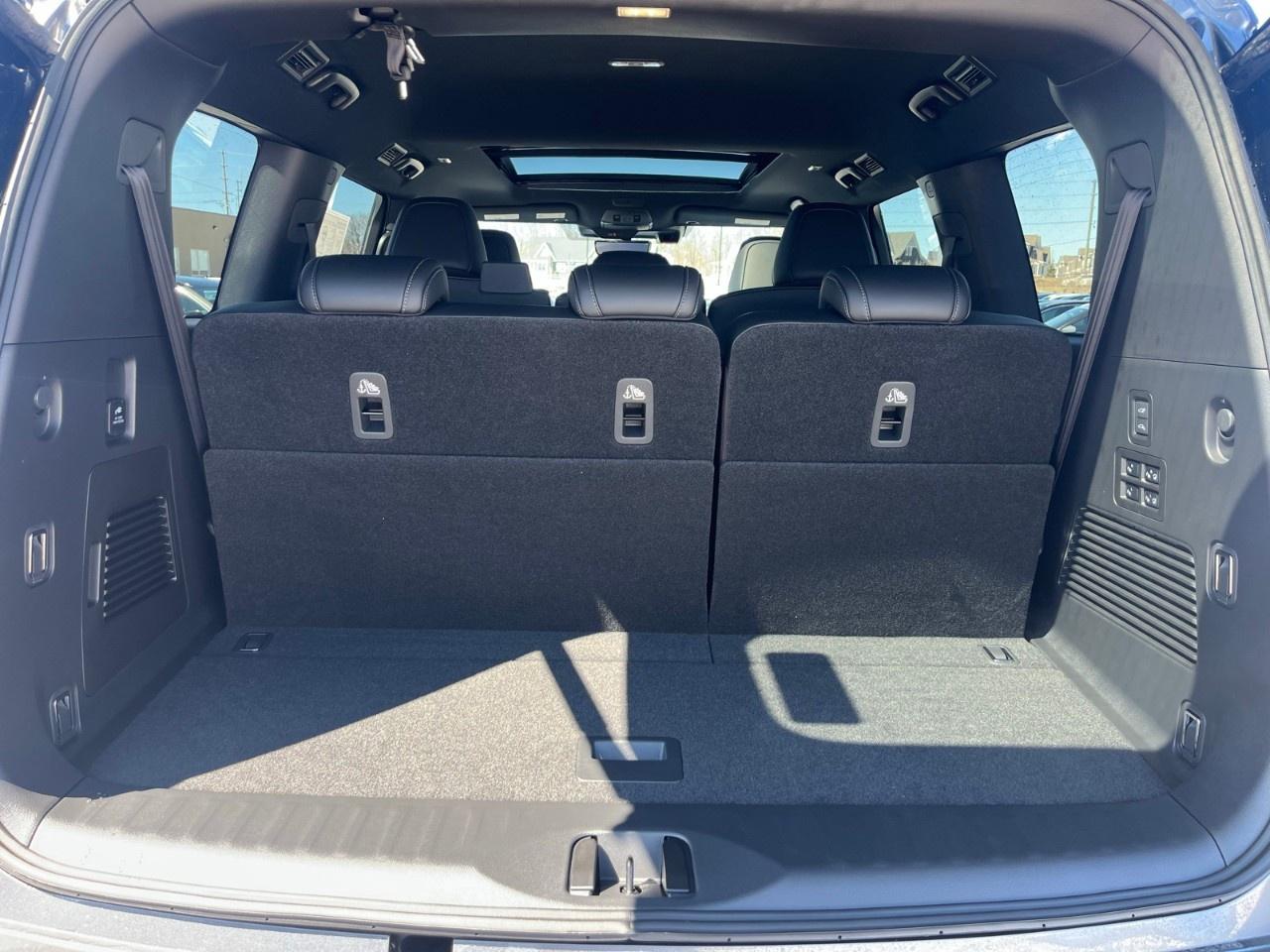 2026 Nissan Armada 4x4 PRO-4X Photo