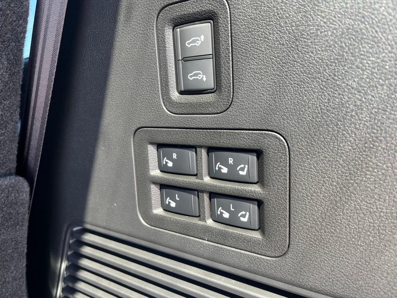 2026 Nissan Armada 4x4 PRO-4X Photo