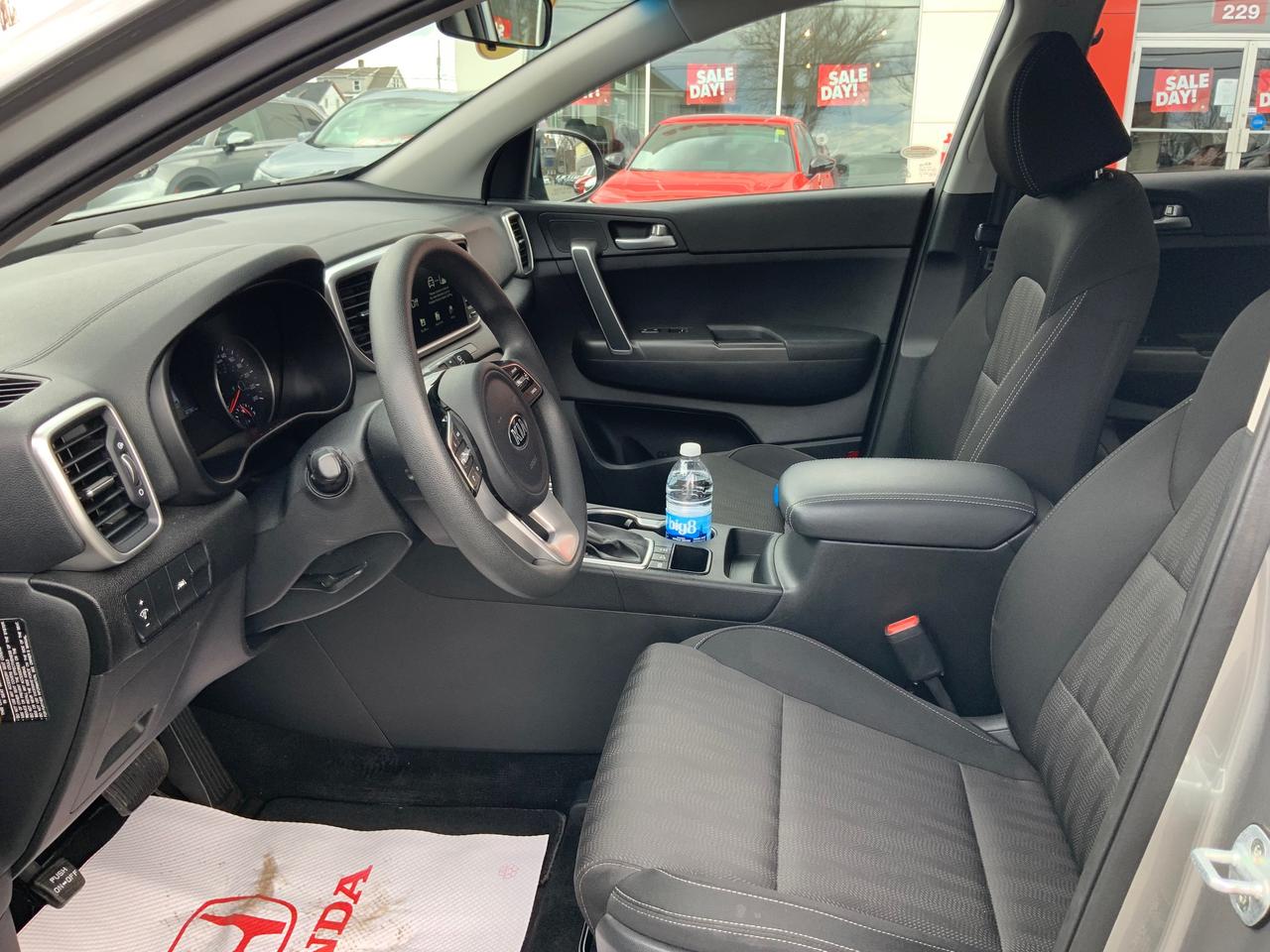 2020 Kia Sportage LX Photo