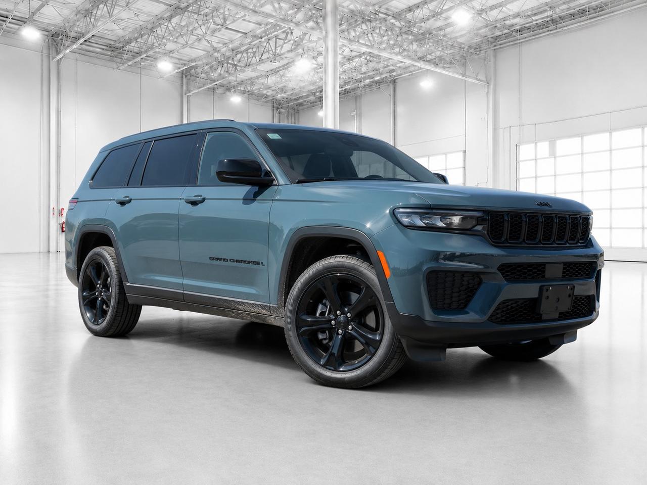2026 Jeep Grand Cherokee L L LIMITED ALTITUDE | Pano Roof | Lux Tech 2 Photo