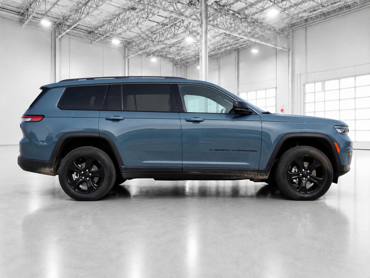 2026 Jeep Grand Cherokee L L LIMITED ALTITUDE | Pano Roof | Lux Tech 2 Photo