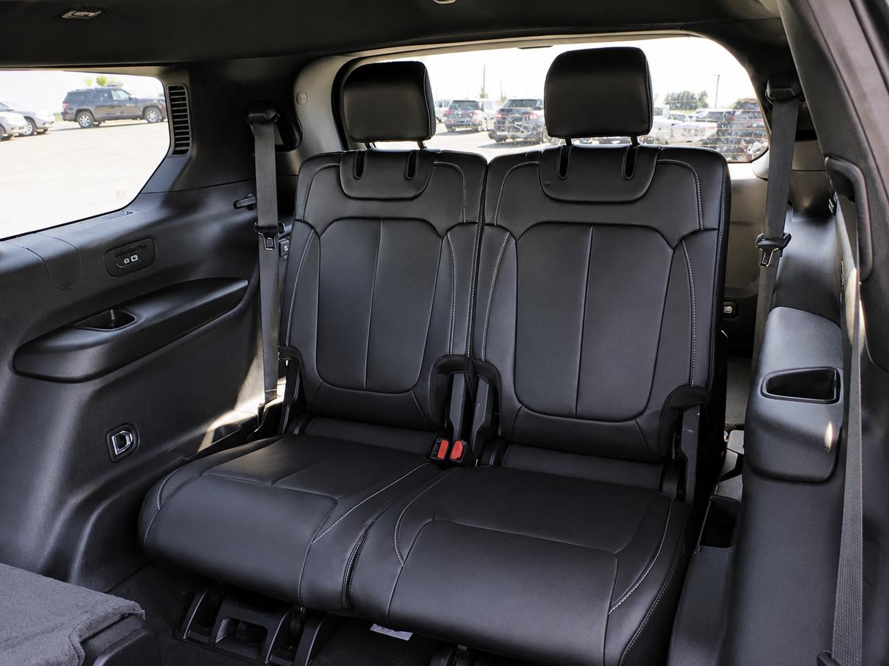 2026 Jeep Grand Cherokee L L LIMITED ALTITUDE | Pano Roof | Lux Tech 2 Photo