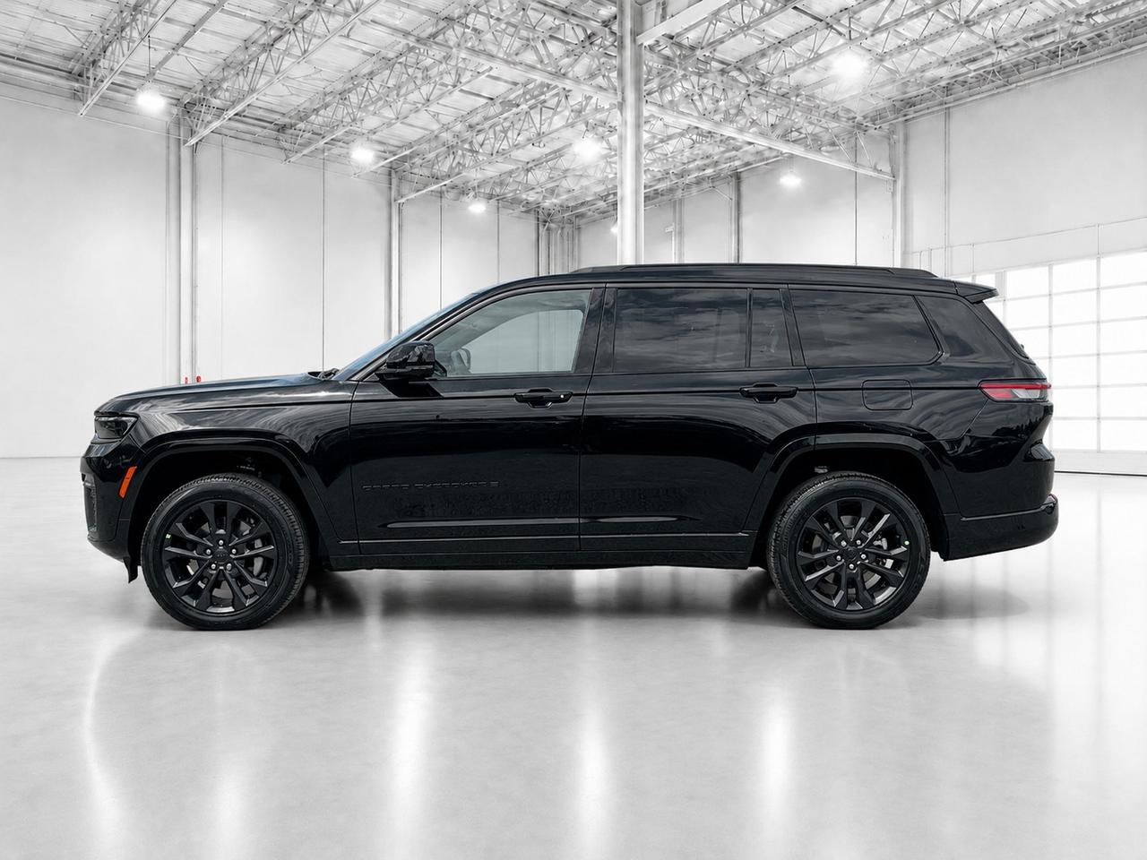 2026 Jeep Grand Cherokee L L LIMITED RESERVE | Premium Pack | Tow Pkg Photo2