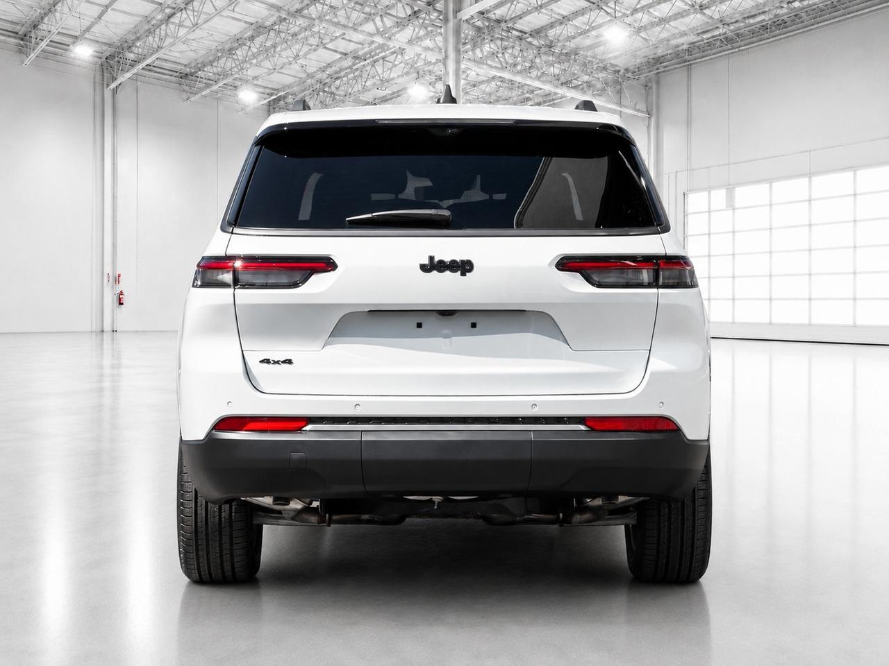2026 Jeep Grand Cherokee L L LIMITED ALTITUDE | Pano Roof | Lux Tech 2 Photo
