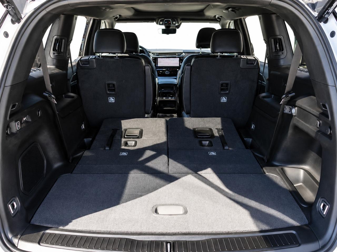2026 Jeep Grand Cherokee L L LIMITED ALTITUDE | Pano Roof | Lux Tech 2 Photo