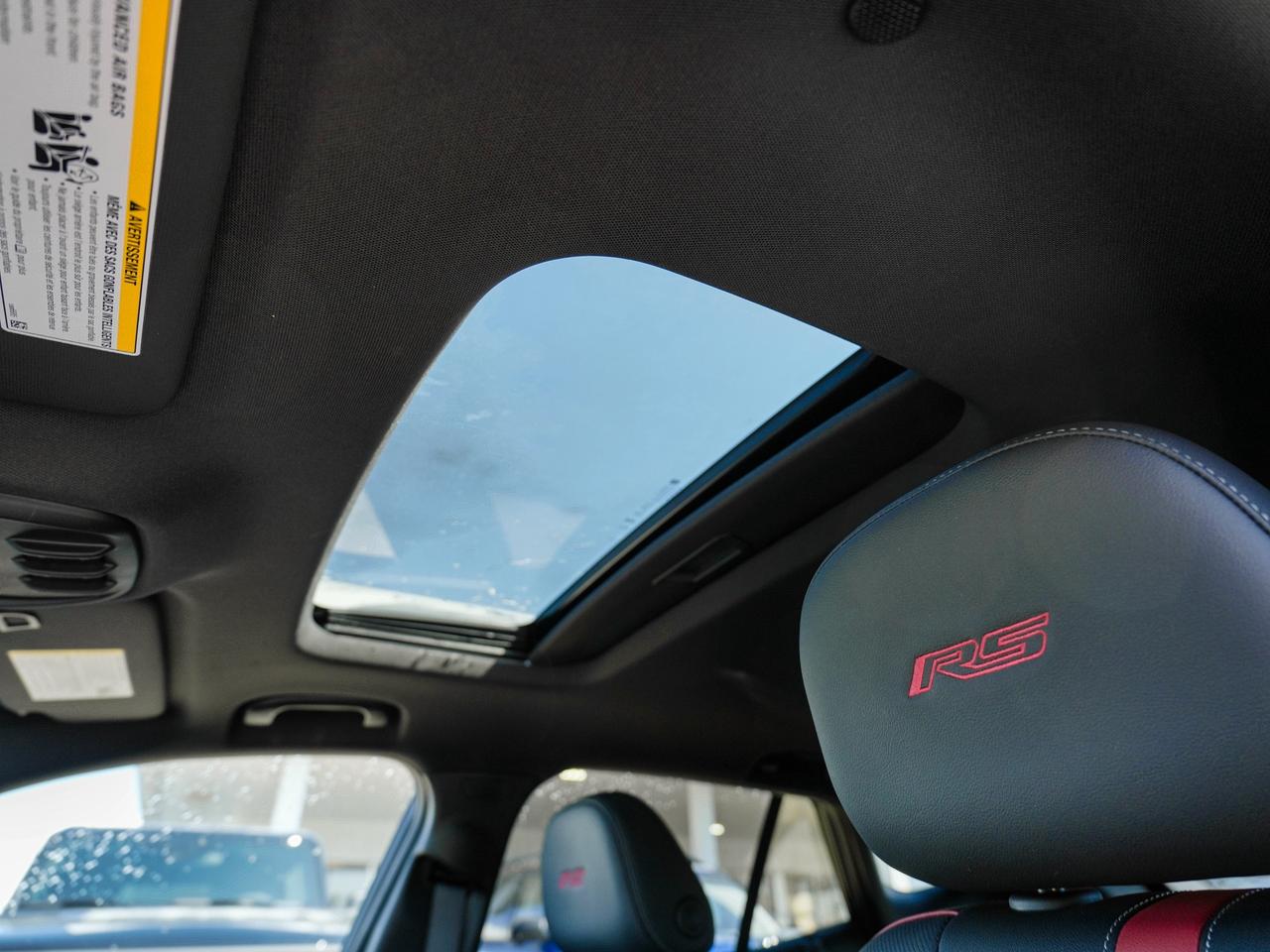 2025 Chevrolet Trax FWD 4dr 2RS | SURPRISINGLY SPACIOUS Photo