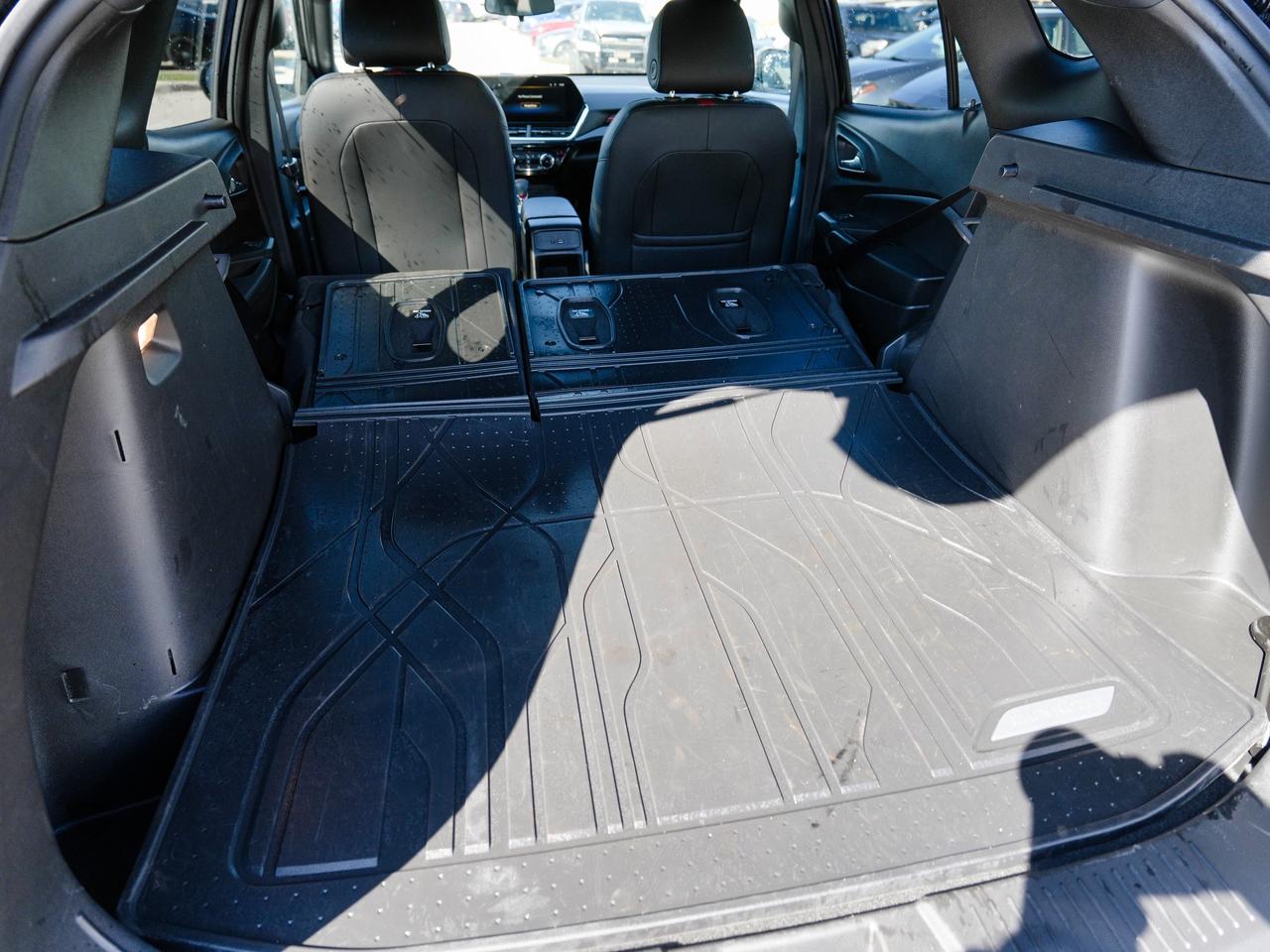 2025 Chevrolet Trax FWD 4dr 2RS | SURPRISINGLY SPACIOUS Photo