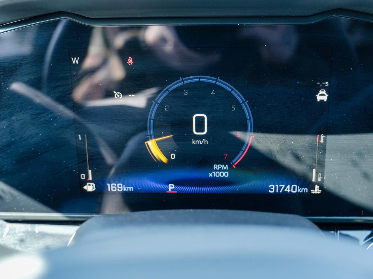 2025 Chevrolet Trax FWD 4dr 2RS | SURPRISINGLY SPACIOUS Photo