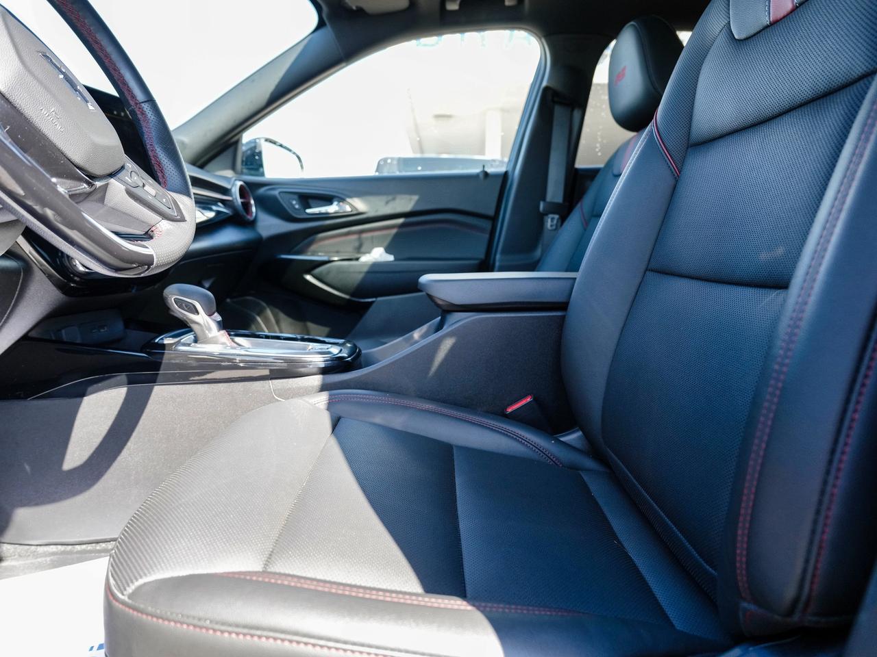 2025 Chevrolet Trax FWD 4dr 2RS | SURPRISINGLY SPACIOUS Photo